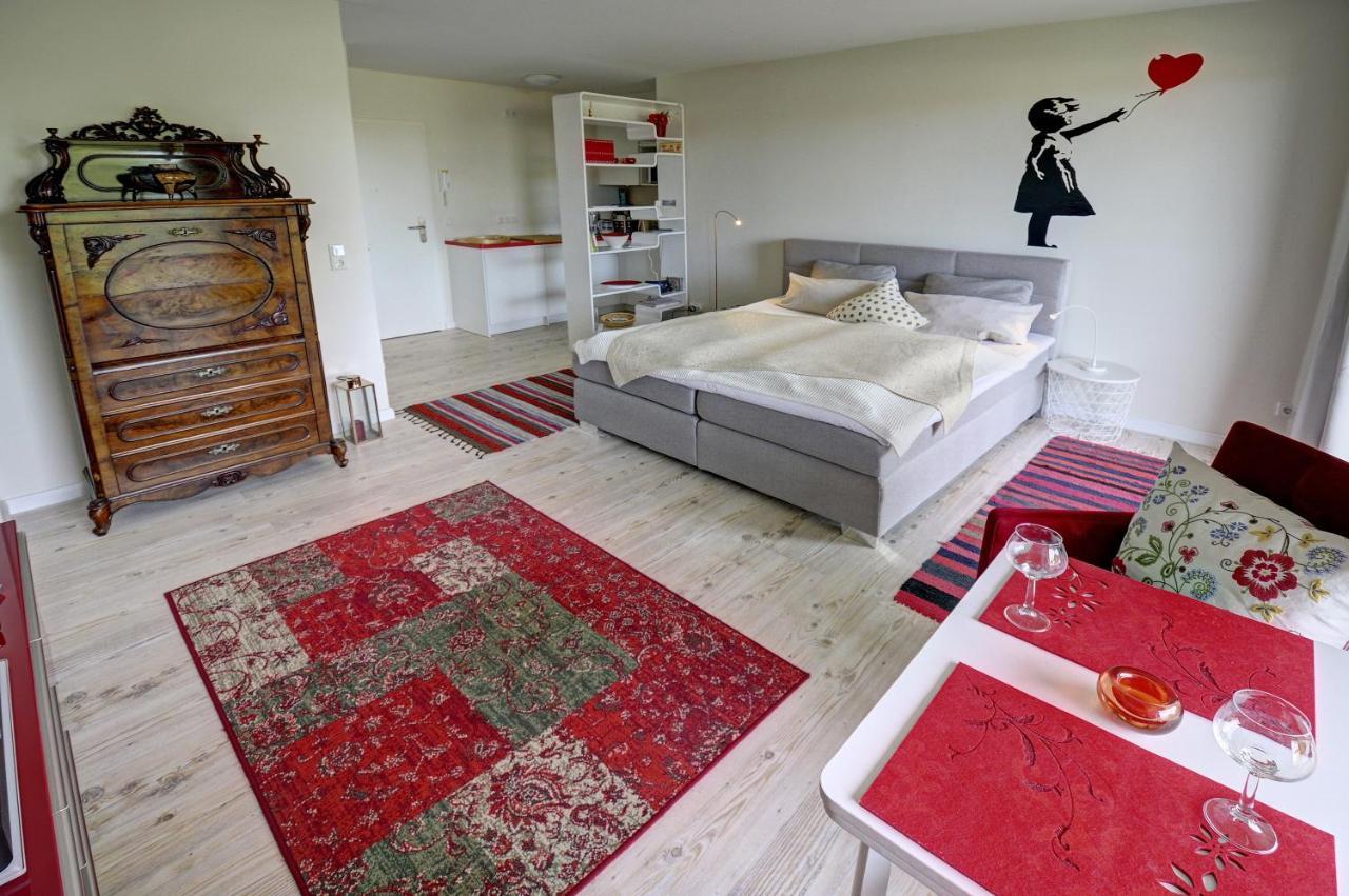 Fewo1846 - Flensview - Komfortables Studioapartment Mit Balkon Und Hafenblick Flensburg Eksteriør bilde