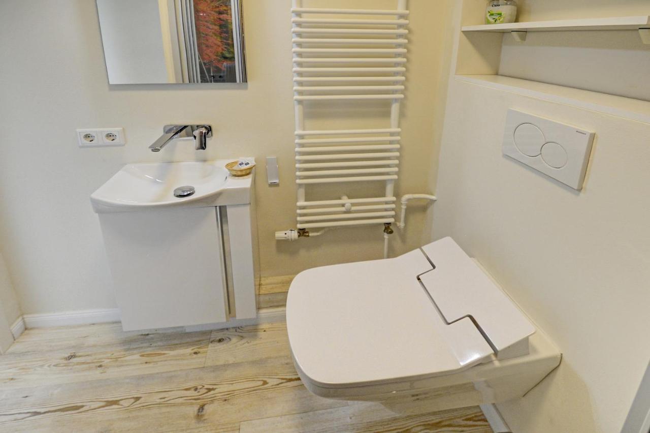 Fewo1846 - Flensview - Komfortables Studioapartment Mit Balkon Und Hafenblick Flensburg Eksteriør bilde
